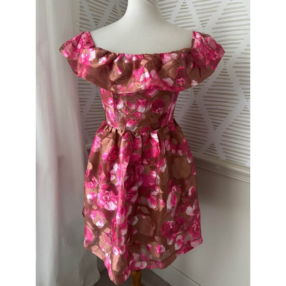 NWT Sugarlips Women’s Small Mersin Floral Off the Shoulder Mini Dress - Picture 4 of 10